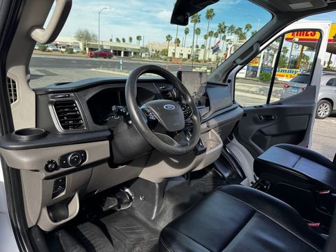 Used 2024 Ford Transit 250 Base w/ Exterior Upgrade Package image 31