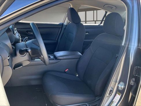 Used 2023 Nissan Sentra S image 20