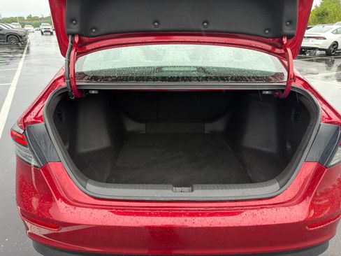 Used 2024 Honda Accord EX image 28