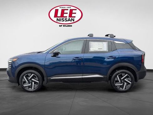 New 2026 Nissan Kicks SV w/ Cold Weather Package FWD image 6