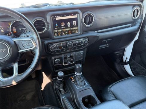 Used 2023 Jeep Wrangler Unlimited Sahara w/ Cold Weather Group AWD/4WD image 13