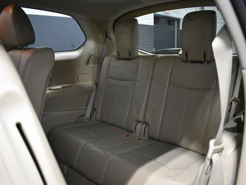 Used 2014 Nissan Pathfinder SL w/ SL Premium Package image 36