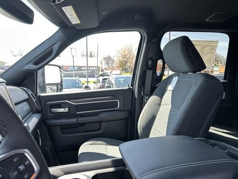 New 2026 RAM 2500 Big Horn AWD/4WD image 30