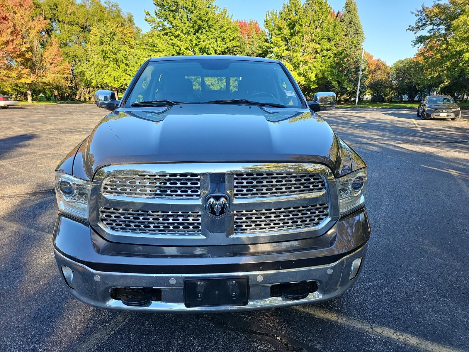 Used 2018 RAM 1500 Laramie w/ Convenience Group AWD/4WD image 9