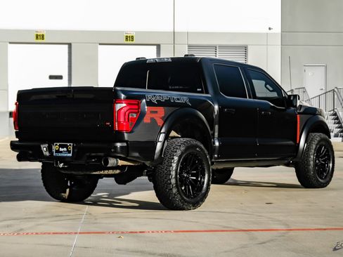 Used 2025 Ford F150 Raptor w/ Equipment Group 803A Raptor R AWD/4WD image 13