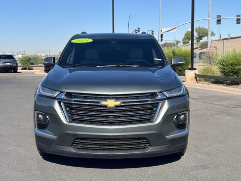 Used 2023 Chevrolet Traverse LT AWD/4WD image 9