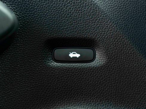 Used 2026 Honda Civic LX image 38