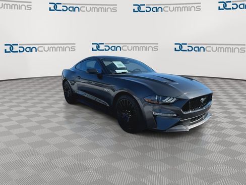 Used 2018 Ford Mustang GT Premium image 2