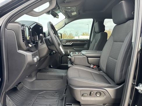 Used 2024 GMC Sierra 1500 Elevation image 16