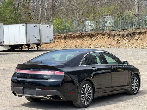 Used 2017 Lincoln MKZ Premiere AWD/4WD image 6
