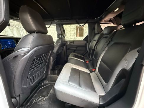 Used 2024 Ford Bronco Big Bend image 15
