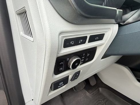 Used 2023 Ford F150 Limited AWD/4WD image 15