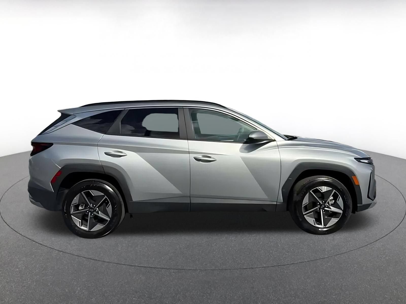 Used 2026 Hyundai Tucson SEL Plus AWD/4WD image 15