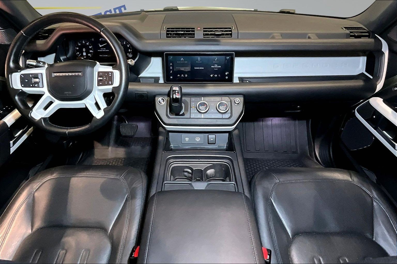 Used 2020 Land Rover Defender 110 HSE AWD/4WD image 8