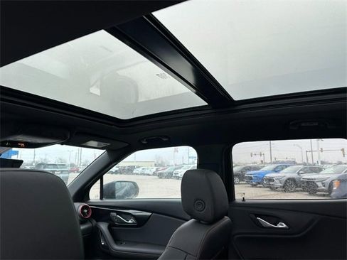 New 2025 Chevrolet Blazer RS w/ Driver Confidence II Package image 5