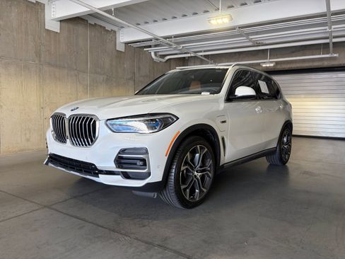 Used 2023 BMW X5 xDrive45e w/ Executive Package AWD/4WD image 1