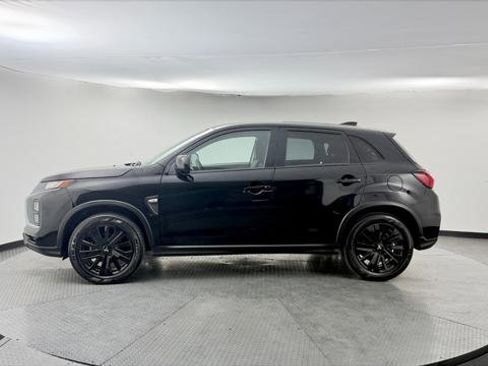 Used 2024 Mitsubishi Outlander Sport LE AWD/4WD image 3