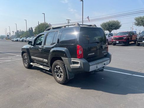 Used 2015 Nissan Xterra PRO-4X w/ Nevada Tow Package AWD/4WD image 4