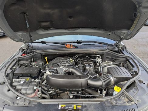 Used 2024 Dodge Durango GT image 41