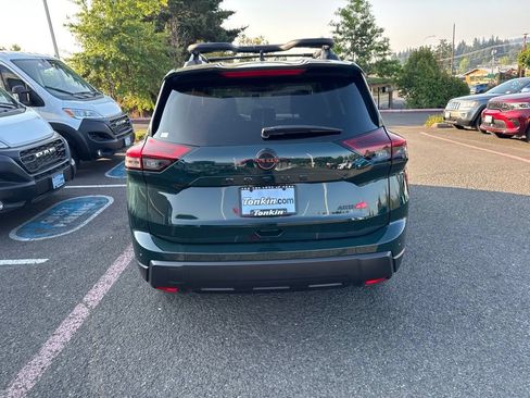 Used 2026 Nissan Rogue SV AWD/4WD image 9