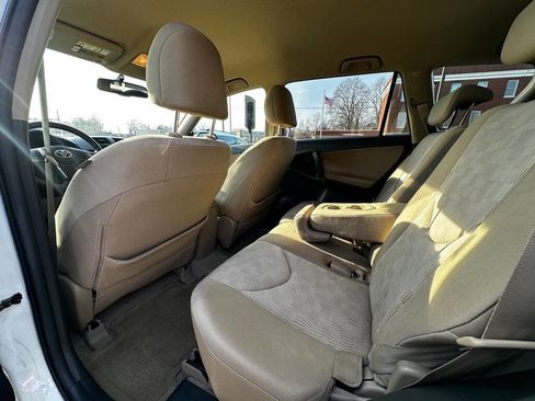 Used 2011 Toyota RAV4 2WD image 8