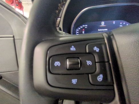 Used 2023 GMC Yukon AT4 w/ AT4 Premium Package AWD/4WD image 13
