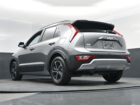 New 2026 Kia Niro EX image 24
