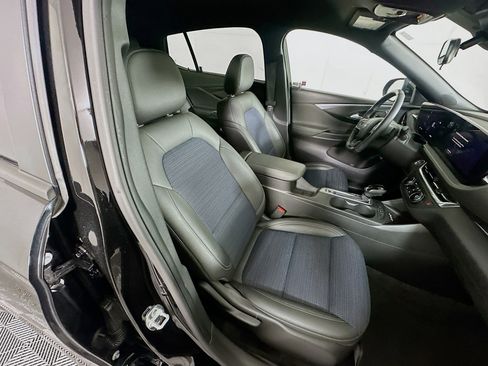 Used 2024 Buick Envista Preferred w/ Convenience I Package image 31