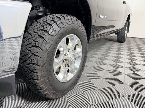 Used 2020 RAM 2500 Big Horn w/ Level 1 Equipment Group image 11