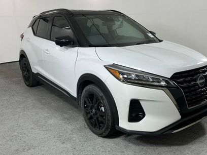 Used 2022 Nissan Kicks SR w/ Premium Package