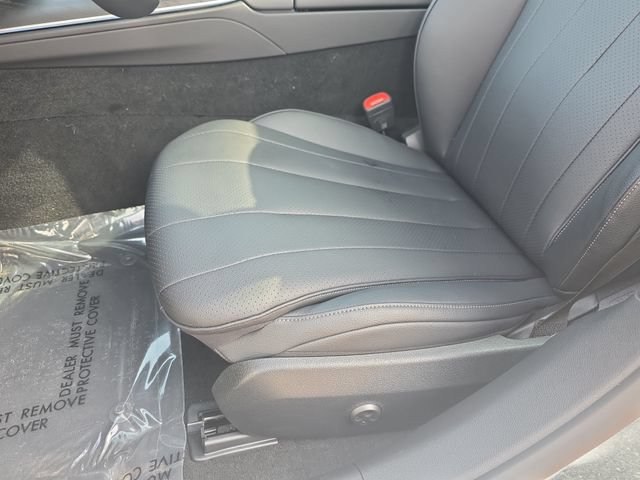 Used 2024 Mercedes-Benz E 350 4MATIC Sedan image 27