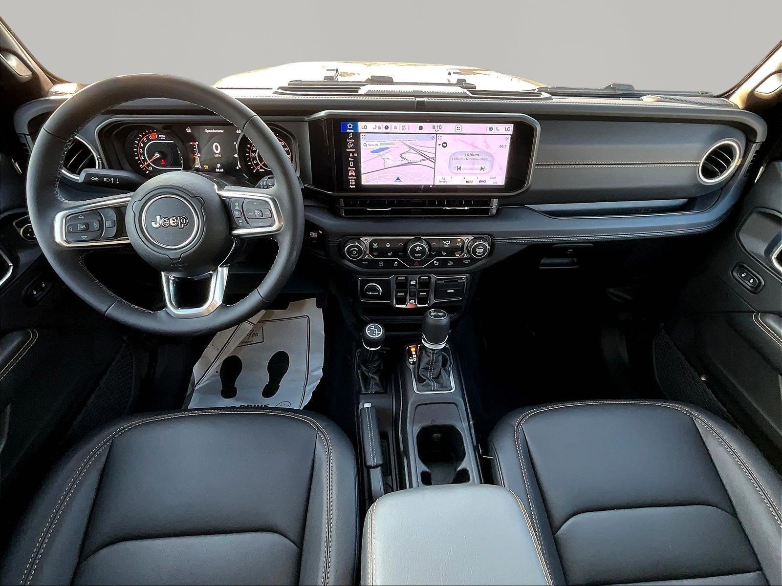 New 2026 Jeep Wrangler Unlimited Sahara AWD/4WD image 5
