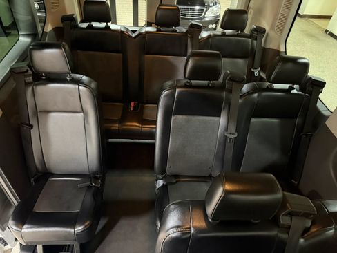 Used 2020 Ford Transit 150 XL RWD image 32