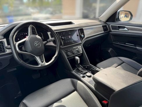 Used 2021 Volkswagen Atlas SEL image 28