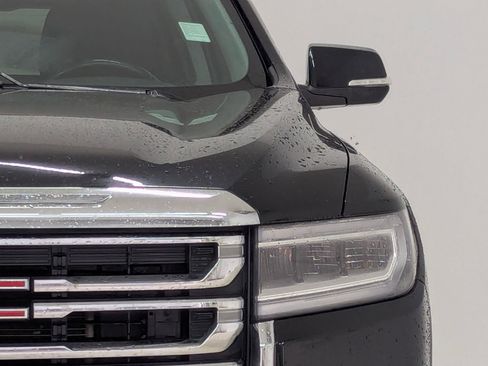 Used 2020 GMC Acadia SLE w/ Driver Convenience Package image 10