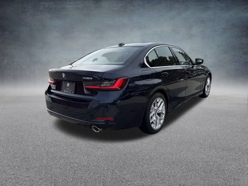 Used 2026 BMW 330i xDrive Sedan w/ Premium Package AWD/4WD image 7