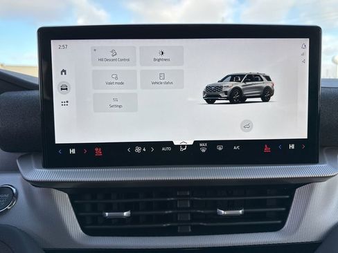 New 2026 Ford Explorer Active w/ Active Comfort Package image 38