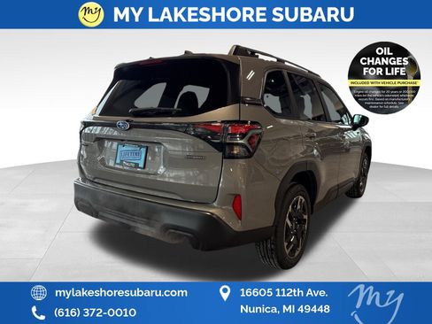 New 2025 Subaru Forester Premium image 7
