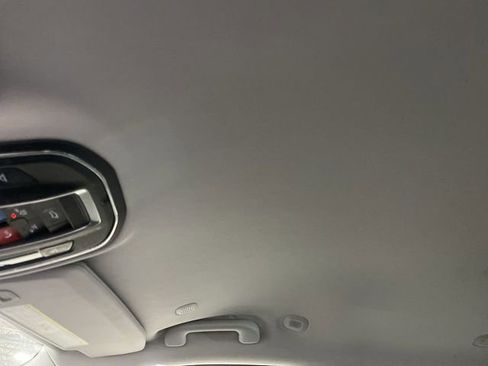 Used 2022 Jeep Grand Cherokee L Limited w/ Luxury Tech Group II image 22