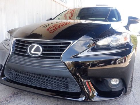 Used 2015 Lexus IS 250 image 5