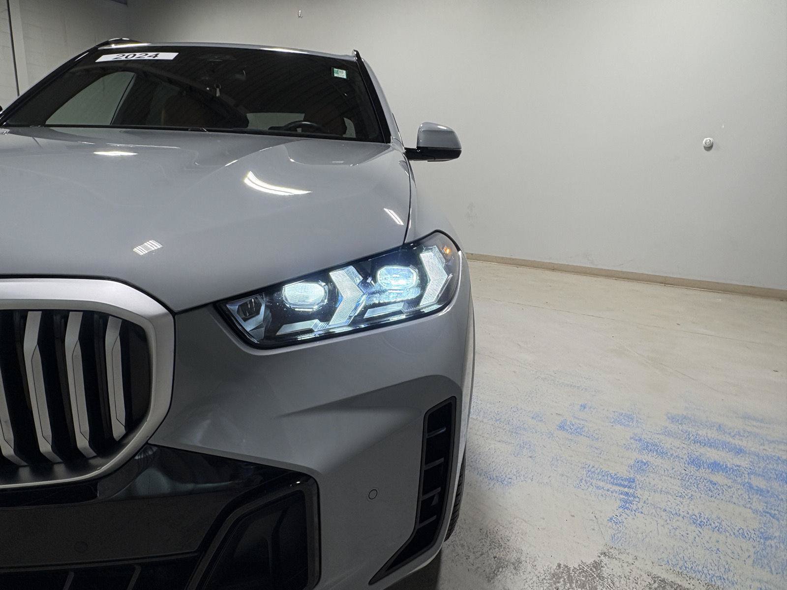 Used 2024 BMW X5 xDrive50e w/ Executive Package AWD/4WD image 35