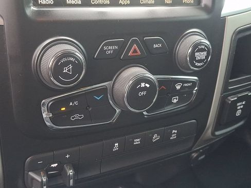 Used 2016 RAM 2500 Power Wagon w/ Luxury Group AWD/4WD image 16