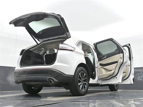 Used 2017 Ford Edge Titanium w/ Equipment Group 301A image 58