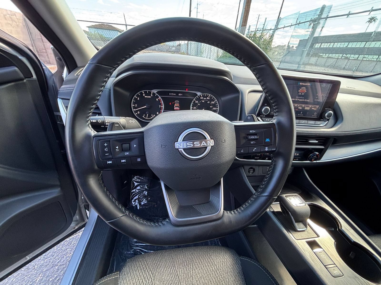 Used 2025 Nissan Rogue SV AWD/4WD image 29