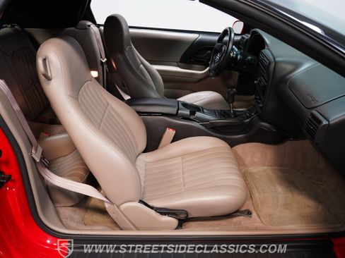 Used 2002 Chevrolet Camaro Z28 w/ SS Performance/Appearance Pkg RWD image 38