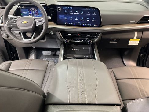 New 2026 Chevrolet Tahoe High Country w/ Sun And Tow Package AWD/4WD image 15