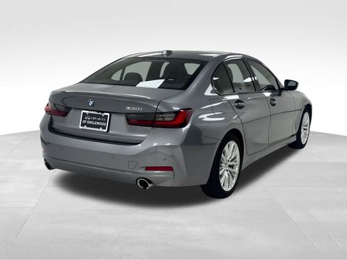 Used 2023 BMW 330i Sedan w/ Driving Assistance Package image 7