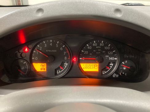 Used 2015 Nissan Frontier SV image 23