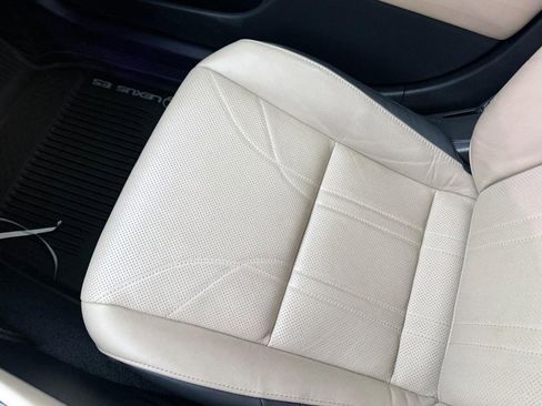 Used 2019 Lexus ES 350 w/ Accessory Package 2 image 27