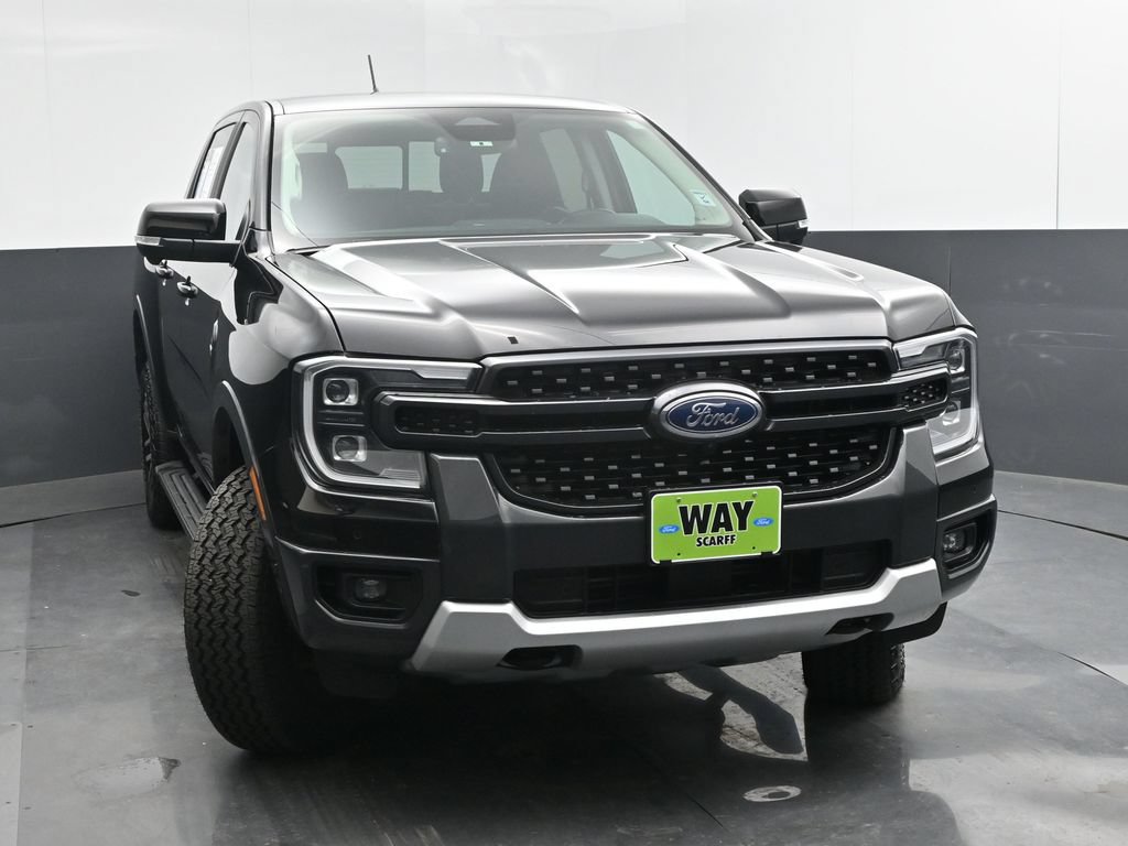 Used 2024 Ford Ranger Lariat w/ FX4 Off-Road Package AWD/4WD image 39